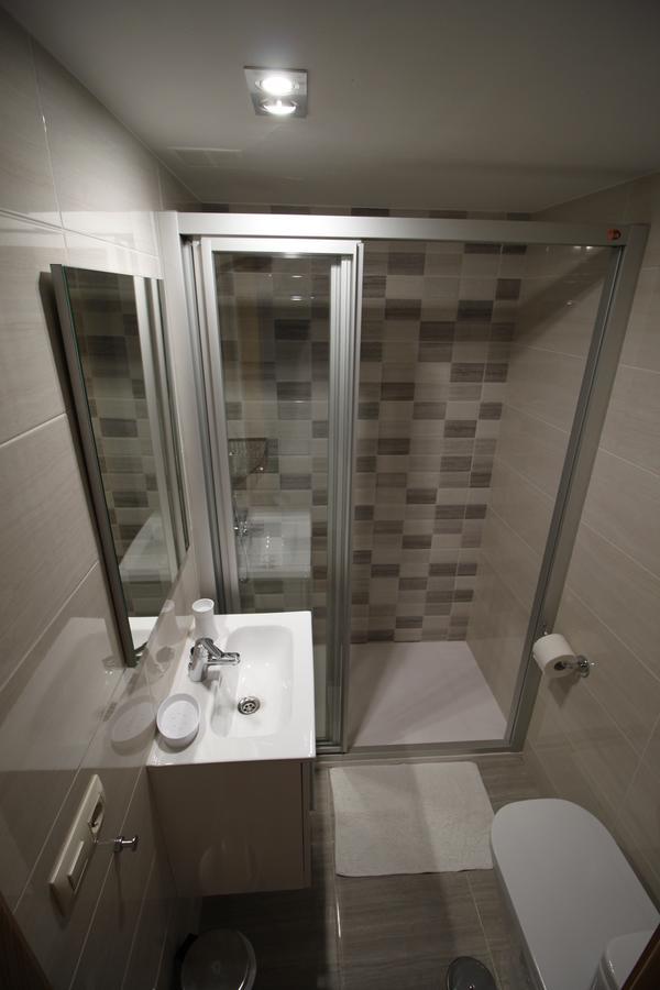 Pr La Paz Hotel ซานติอาโก เด กอมโปสเตลา ภายนอก รูปภาพ